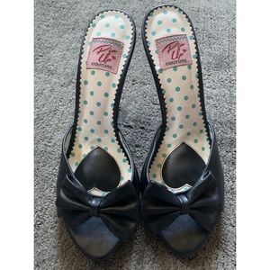 Classic pinup mules by Pinup Couture.